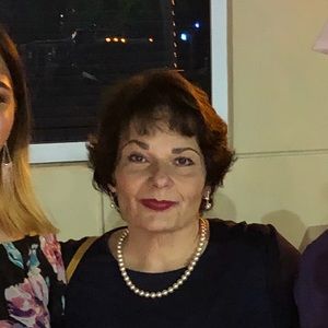 Meet your Posher, Ileana